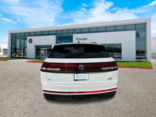 2025 Volkswagen Atlas Cross Sport 2.0T SEL