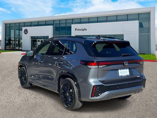 2025 Volkswagen Tiguan 2.0T SE R-Line Black