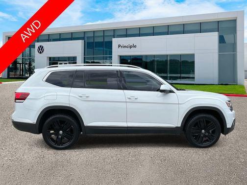 2018 Volkswagen Atlas 3.6L SEL Premium