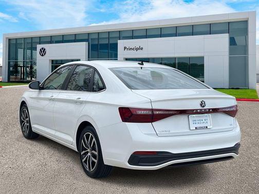 2026 Volkswagen Jetta 1.4T SE