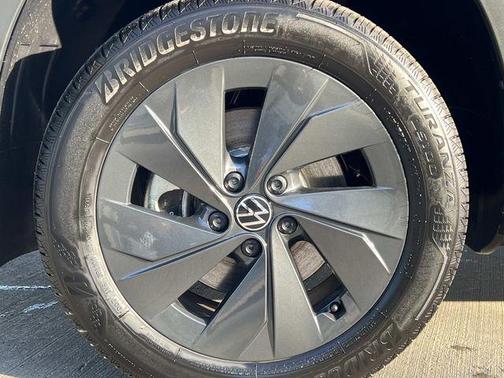 2026 Volkswagen Taos S