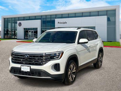 Opal White Pearl 2026 Volkswagen Atlas 2.0T SE