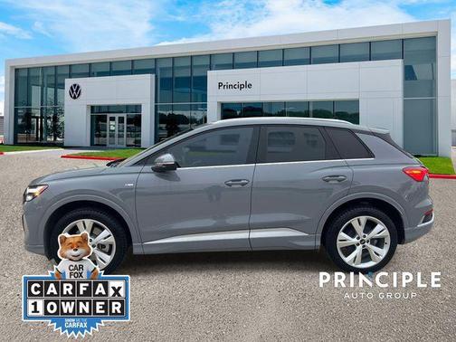 Gray Metallic 2019 Audi e-tron Premium Plus