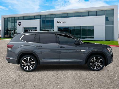 2025 Volkswagen Atlas 2.0T SEL Premium R-Line 4MOTION