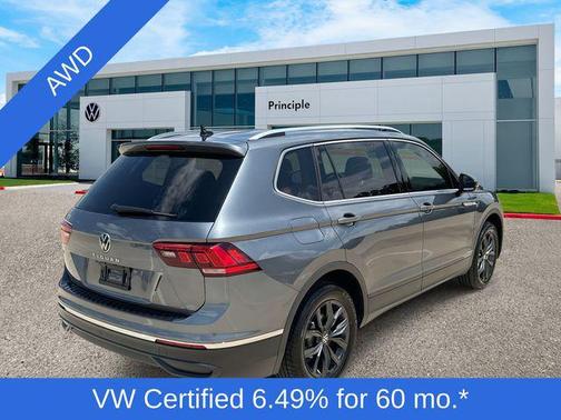 2024 Volkswagen Tiguan 2.0T SE
