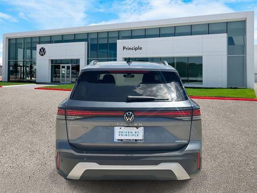 2025 Volkswagen Tiguan 2.0T S