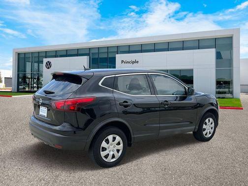 2019 Nissan Rogue Sport S