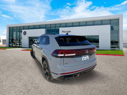 2025 Volkswagen Atlas Cross Sport 2.0T SEL