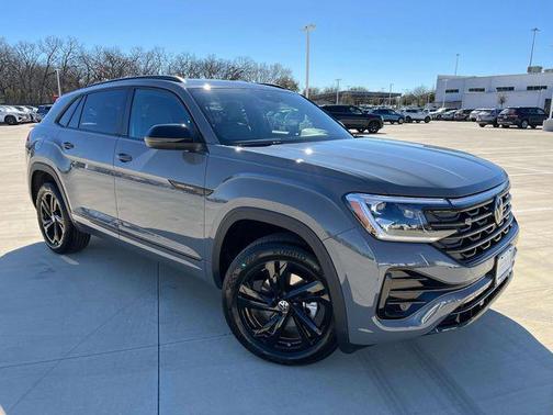 2025 Volkswagen Atlas Cross Sport 2.0T SEL