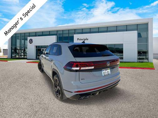 2025 Volkswagen Atlas Cross Sport 2.0T SEL