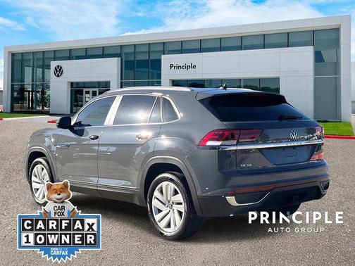 2022 Volkswagen Atlas Cross Sport 3.6L V6 SE w/Technology