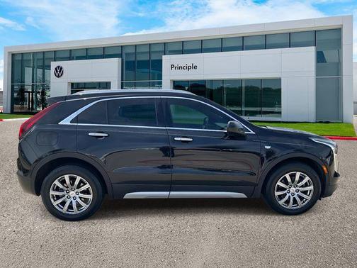 2019 Cadillac XT4 Premium Luxury