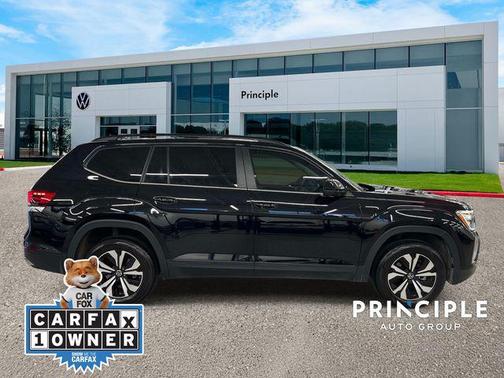 Deep Black 2024 Volkswagen Atlas 2.0T SE