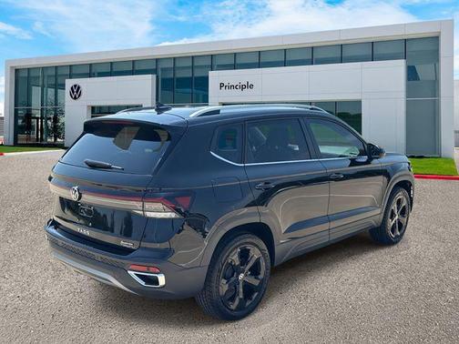 2025 Volkswagen Taos 1.5T SEL