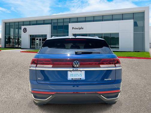 2025 Volkswagen Atlas Cross Sport 2.0T SE