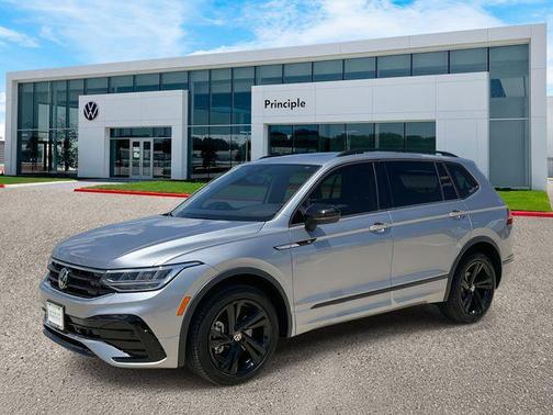 2024 Volkswagen Tiguan 2.0T SE R-Line Black