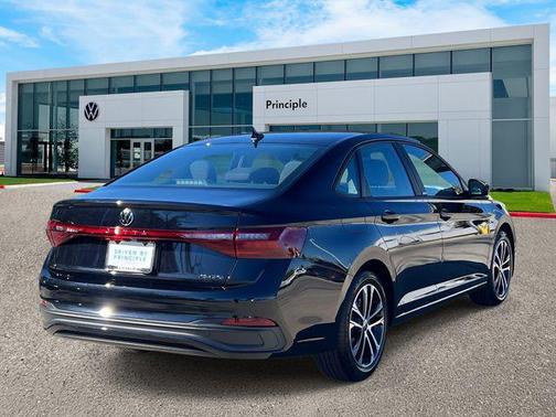 Deep Black Pearl 2026 Volkswagen Jetta 1.4T S