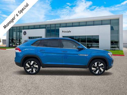 2024 Volkswagen Atlas Cross Sport 2.0T SE w/Technology 4MOTION
