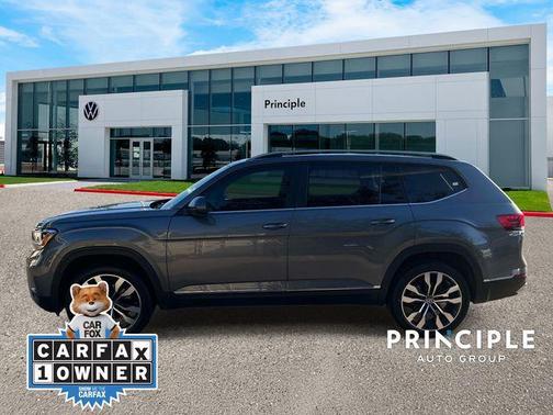 Platinum Gray Metallic 2022 Volkswagen Atlas 3.6L SEL