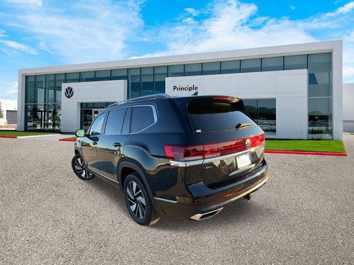 2025 Volkswagen Atlas 2.0T SEL