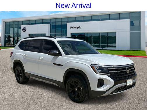 2025 Volkswagen Atlas 2.0T Peak Edition