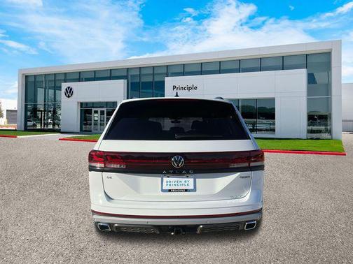 2025 Volkswagen Atlas 2.0T Peak Edition
