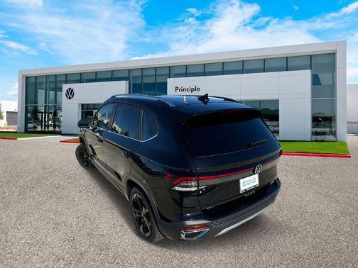 2025 Volkswagen Taos 1.5T SEL