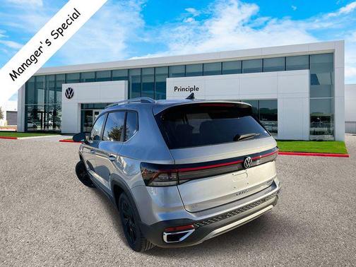 2025 Volkswagen Taos 1.5T SE