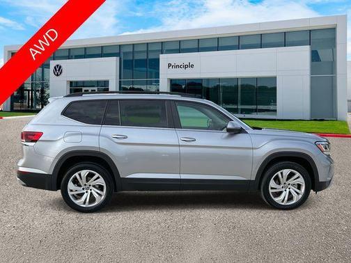 2022 Volkswagen Atlas 3.6L SE w/Technology