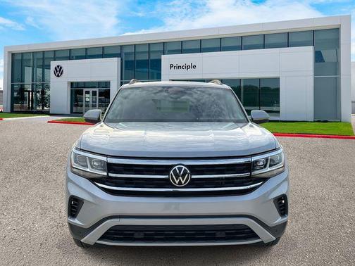 2022 Volkswagen Atlas 3.6L SE w/Technology