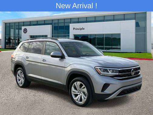 2022 Volkswagen Atlas 3.6L SE w/Technology
