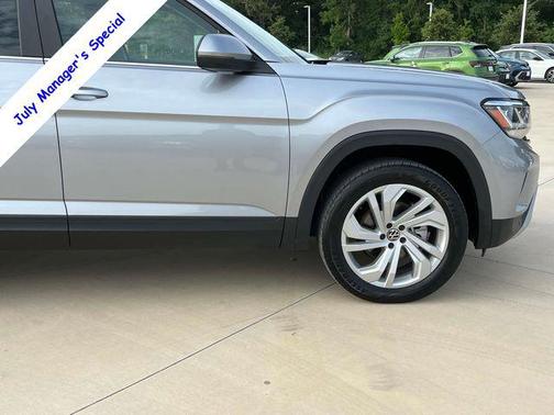 2022 Volkswagen Atlas 3.6L SE w/Technology