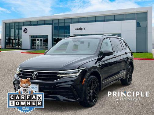 Black 2022 Volkswagen Tiguan 2.0T SE R-Line Black 4MOTION