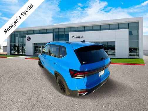 2025 Volkswagen Taos 1.5T SE