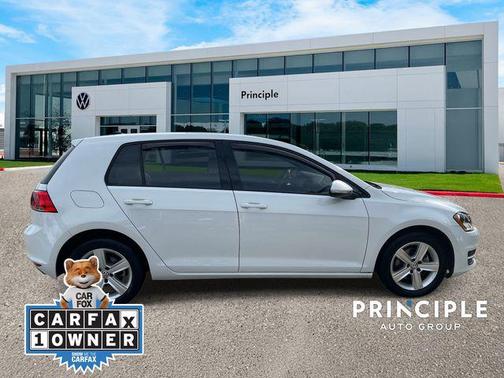 2017 Volkswagen Golf TSI Wolfsburg Edition 4-Door