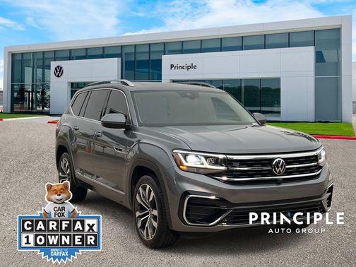 Platinum Gray Metallic 2023 Volkswagen Atlas 3.6L SEL Premium