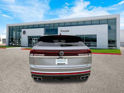 2025 Volkswagen Atlas Cross Sport 2.0T SEL Premium