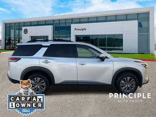 2024 Nissan Pathfinder SV 4WD