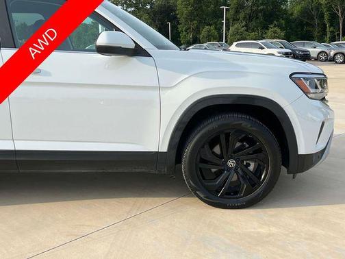 2021 Volkswagen Atlas 3.6L SE w/Technology