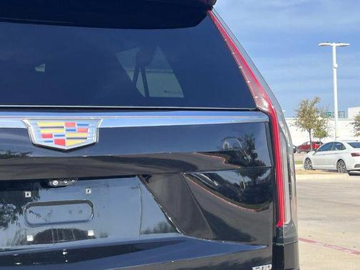 2023 Cadillac Escalade ESV Premium Luxury