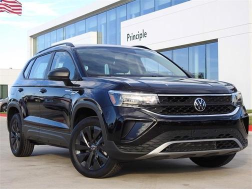 Photo 2 of 30 of 2022 Volkswagen Taos 1.5T S