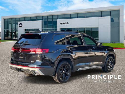 2025 Volkswagen Atlas 2.0T Peak Edition