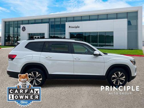 Pure White 2025 Volkswagen Atlas 2.0T SE