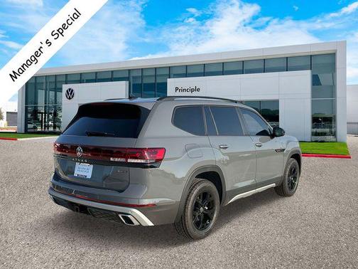 2025 Volkswagen Atlas 2.0T Peak Edition