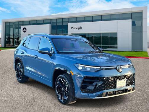 2026 Volkswagen Tiguan 2.0T SEL R-Line 4MOTION