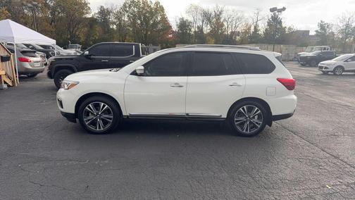 2019 Nissan Pathfinder Platinum