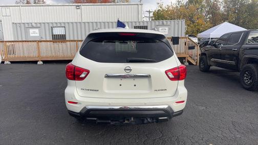 2019 Nissan Pathfinder Platinum