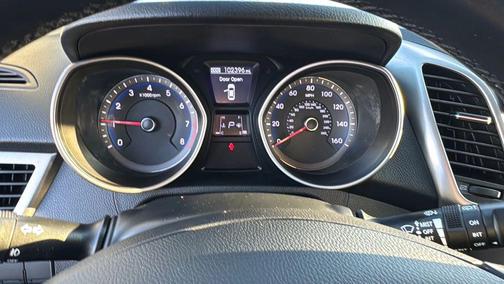 2014 Hyundai Elantra GT Base