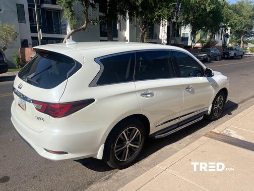 Photo 5 of 28 of 2017 INFINITI QX60 Base