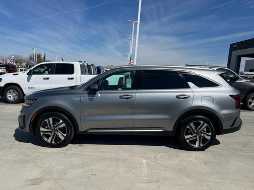 2023 Kia Sorento Plug-In Hybrid SX Prestige